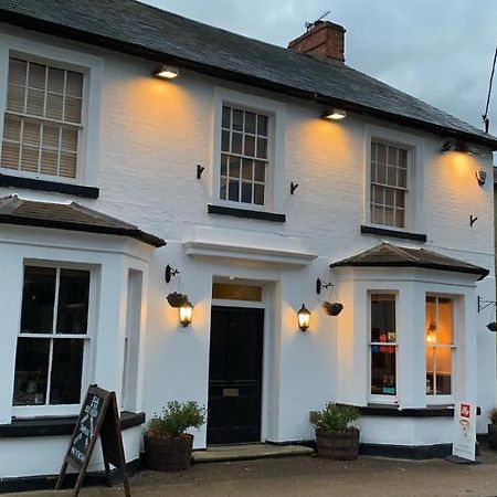 The Fox And Hounds Hotel Whittlebury Ngoại thất bức ảnh