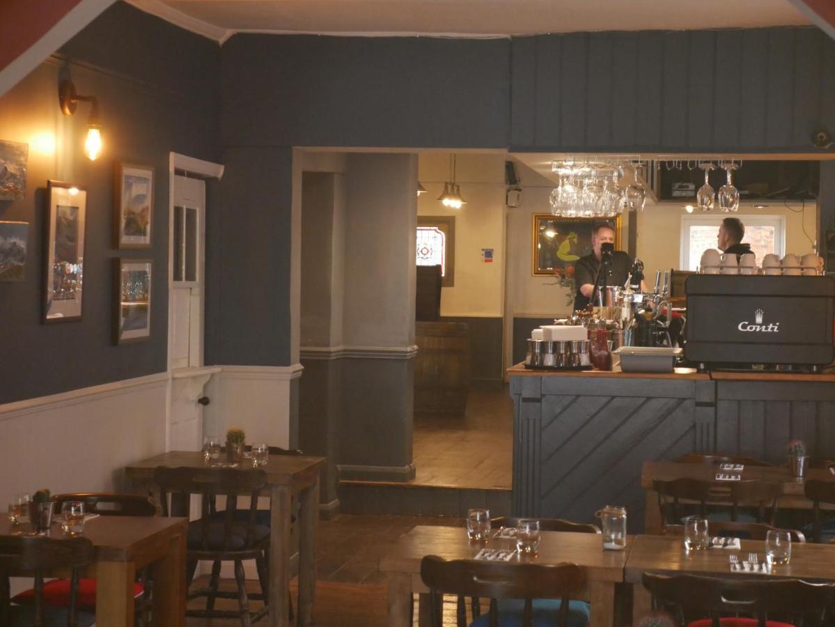 The Fox And Hounds Hotel Whittlebury Ngoại thất bức ảnh