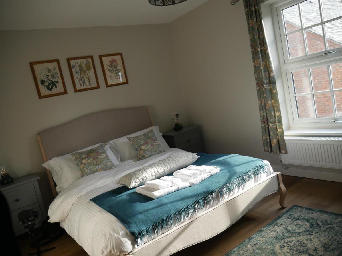 The Fox And Hounds Hotel Whittlebury Ngoại thất bức ảnh