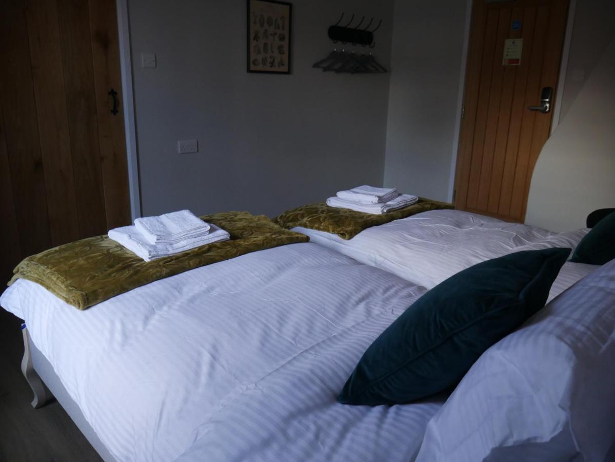 The Fox And Hounds Hotel Whittlebury Ngoại thất bức ảnh