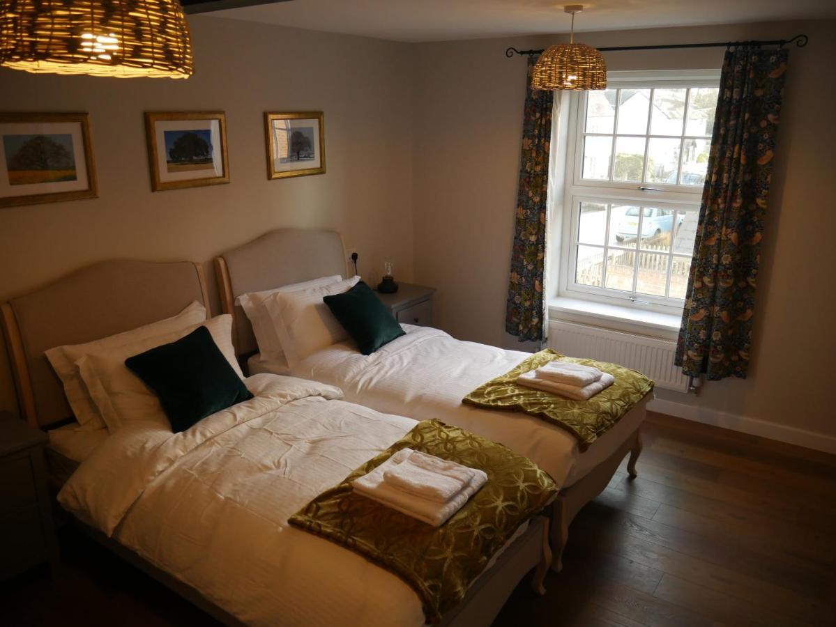 The Fox And Hounds Hotel Whittlebury Ngoại thất bức ảnh